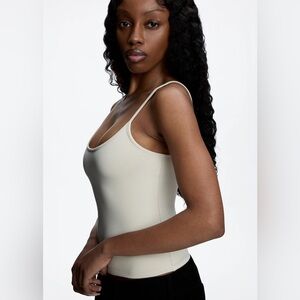 Tank Air Cream Scoop Neck Tank Top